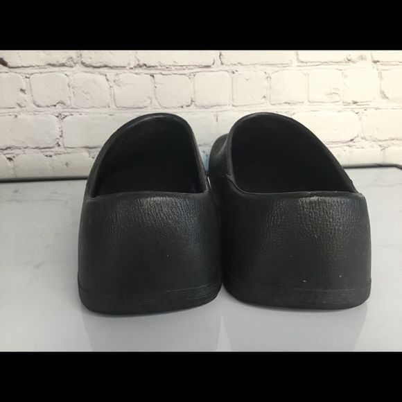 Birkenstock Black Men's Clogs - Picture 7 of 9